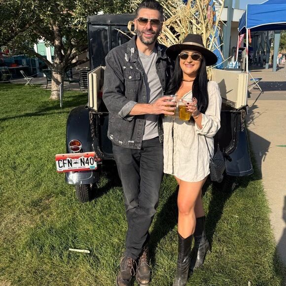 Aspen custom flat brim hat - Picture 2 of 8